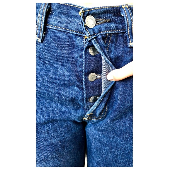 Levi's Denim - VINTAGE Levi’s 501’s button fly 100% Cotton denim